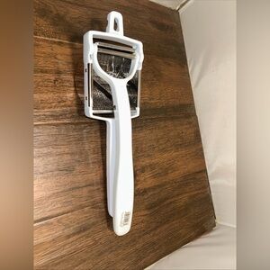 NORPRO Jumbo Deluxe Potato Ricer Enameled Steel Masher Commercial Grade NEW